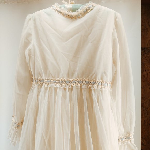 Vintage Night Gown & Cover Set - Made in Canada - 1960s/70s Regency Style - Picture 7 of 11
